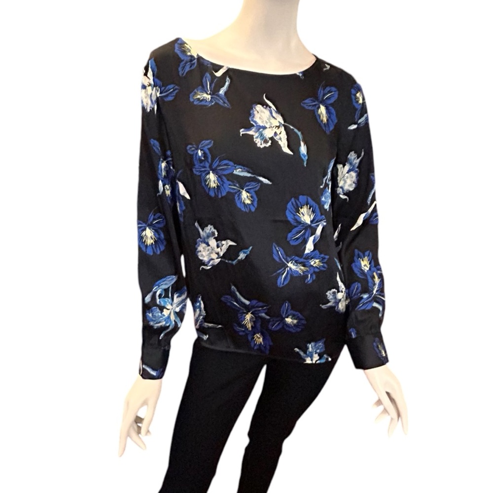NWT Banana Republic Size Small Floral Blouse Navy Iris Print